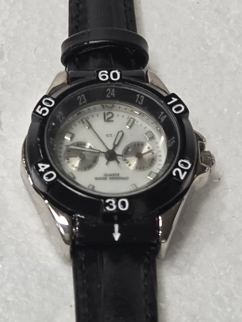 Classic Black Womens Quartz Watch - Black
